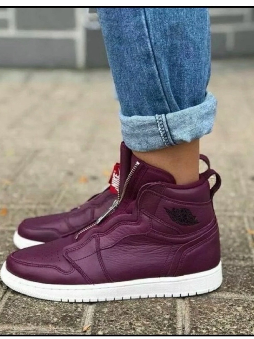 Women’s Air Jordan 1 Retro High Zip ‘Bordeaux’